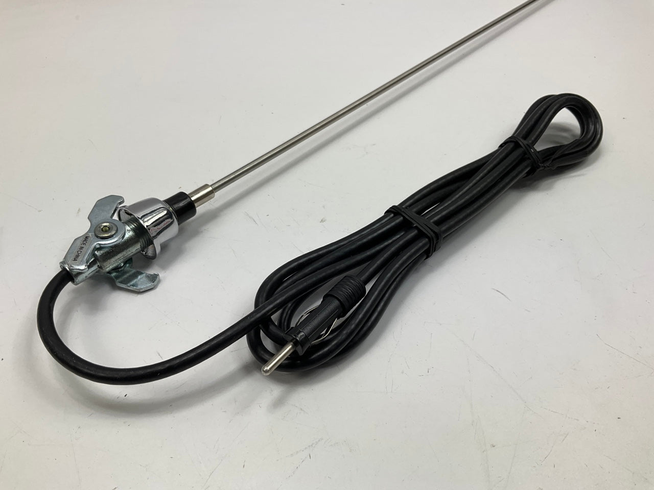 Metra CK-FD80 Universal Antenna 1965-Up Ford, Rectangle Chrome Base For 1'' Hole