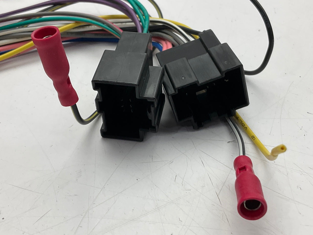 Axxess GMOS-LAN-01 Onstar Wire Harness And Antenna Adapter, 2006+ Up GM