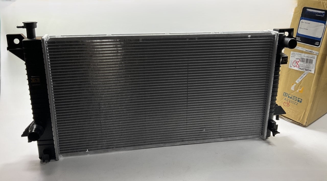 Metrix 1605370267 Radiator 2009-2010 Ford F-150, 09-14 Expedition 5.4L Triton V8