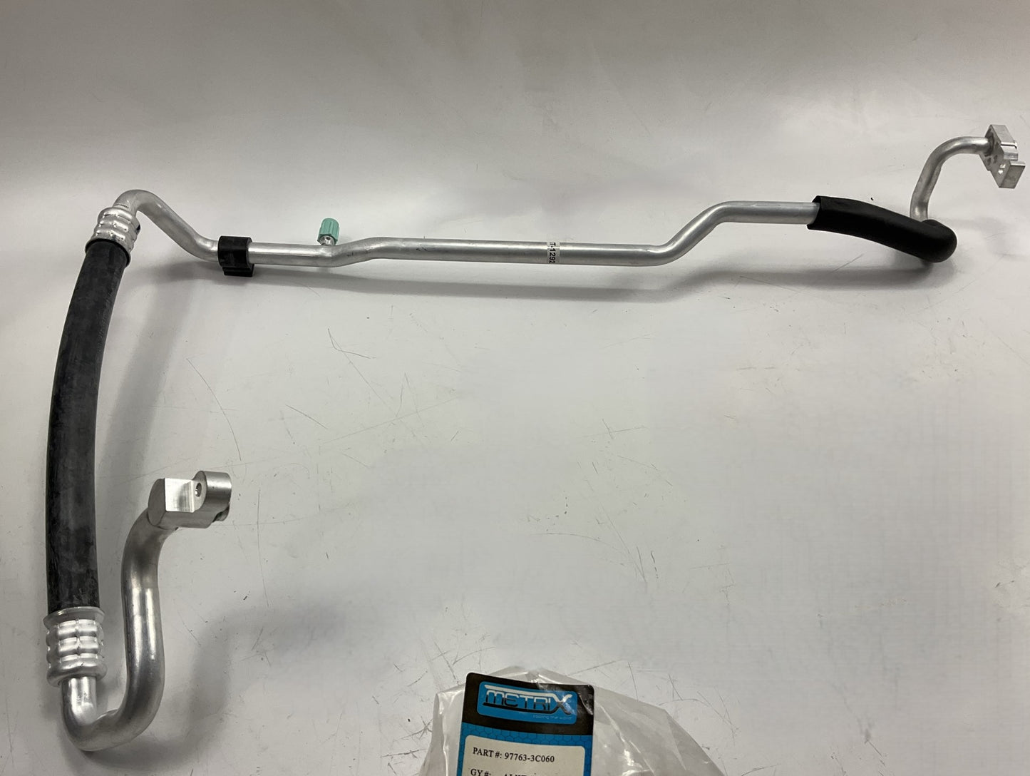 Metrix 97763-3C060 A/C Refrigerant Hose Suction Line For 01-06 Kia Optima 2.4L