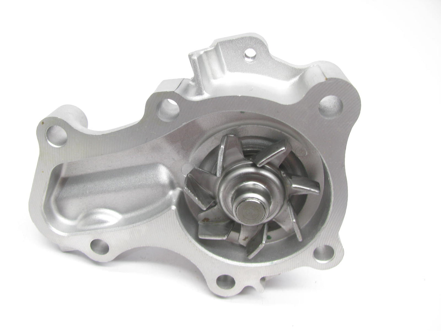 Meyle Products 32-13-220-0004 Engine Water Pump For 97-02 Mirage 1.5L I4