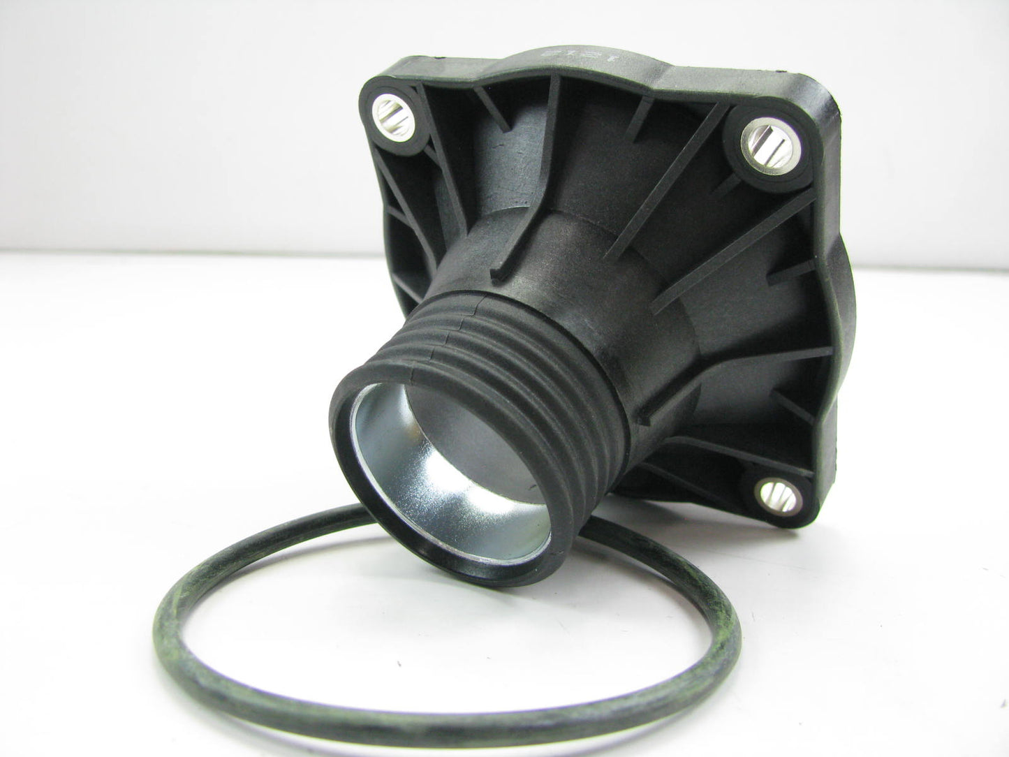 New Meyle Products 328-228-0001 Thermostat Housing With O-ring 1601-284747