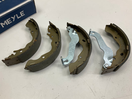 Meyle Products 37-145330019 Rear Brake Shoes For 2000-2004 Hyundai Accent