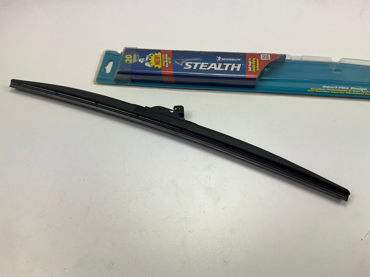 Michelin 8320 Stealth Windshield Wiper Blade, 20''