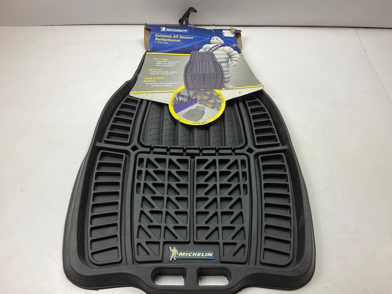 1 Front Mat - Michelin 950-14 Rubber All-weather Floor Mat 28''x18-3/4'' (SINGLE)