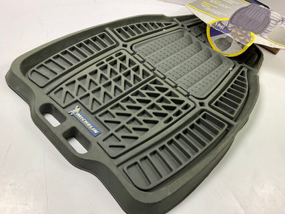 1 PIECE - Michelin 950-44 Heavy Duty Rubber Floor Mat, Gray,  28'' X 18-1/2''