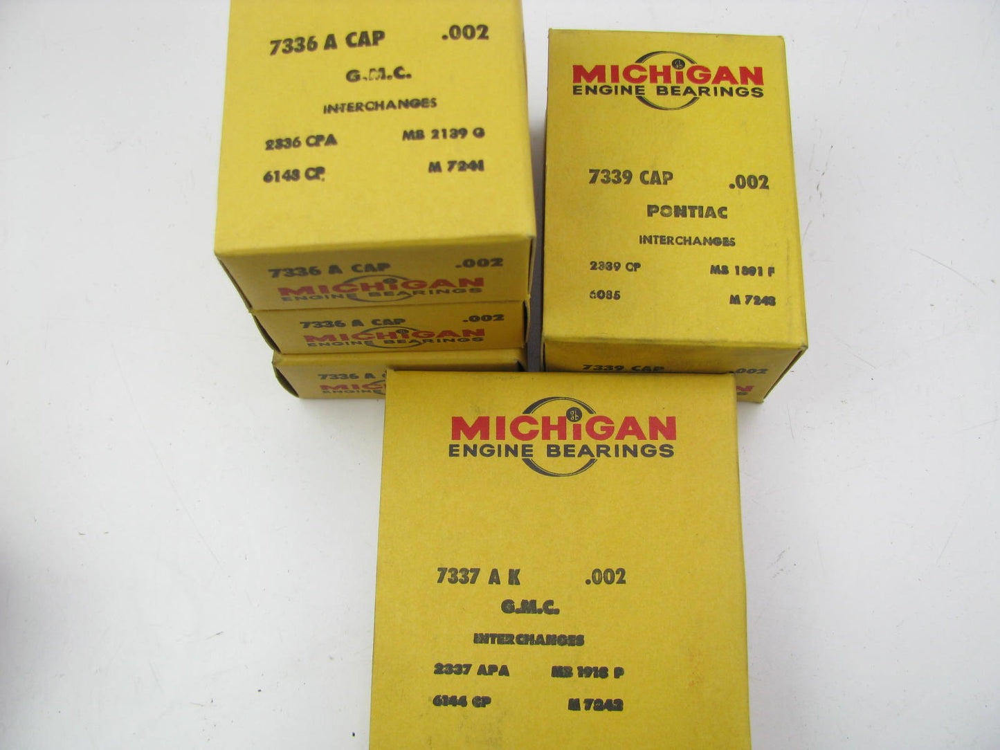 Michigan 1128P-002 Engine Main Bearings .002'' 1961-1963 Pontiac Tempest 194.5
