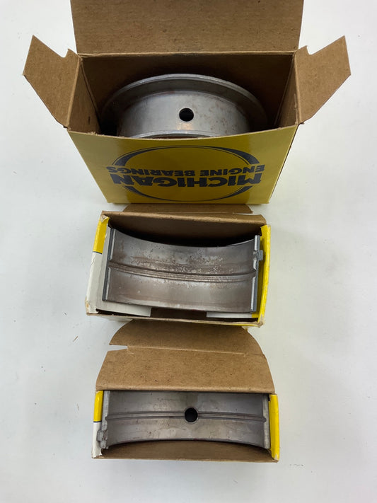 Michigan 1923P Main Bearings - Standard For 1957-73 Chrysler 273 277 318 340-V8