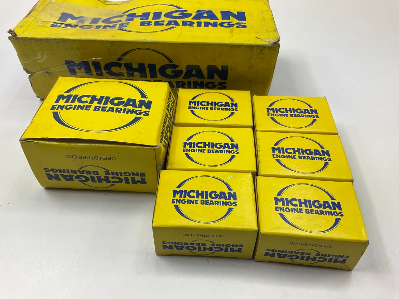 Michigan 2071P Engine Main Bearings - Standard 1975-1983 Ford 200-L6 7-GROOVE