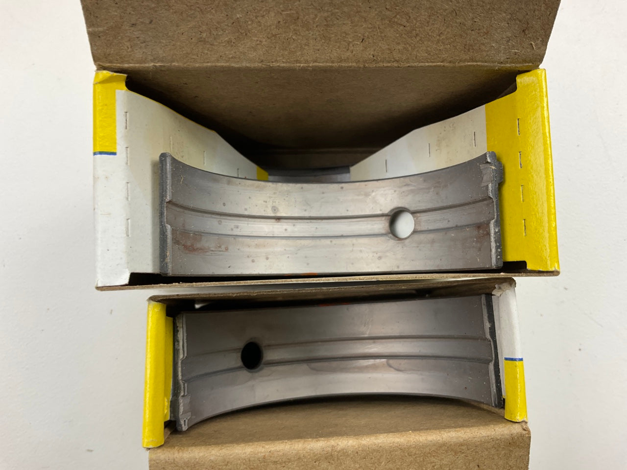 Michigan 2086P Engine Main Bearings - Standard For 1981-1985 Ford 1.6L