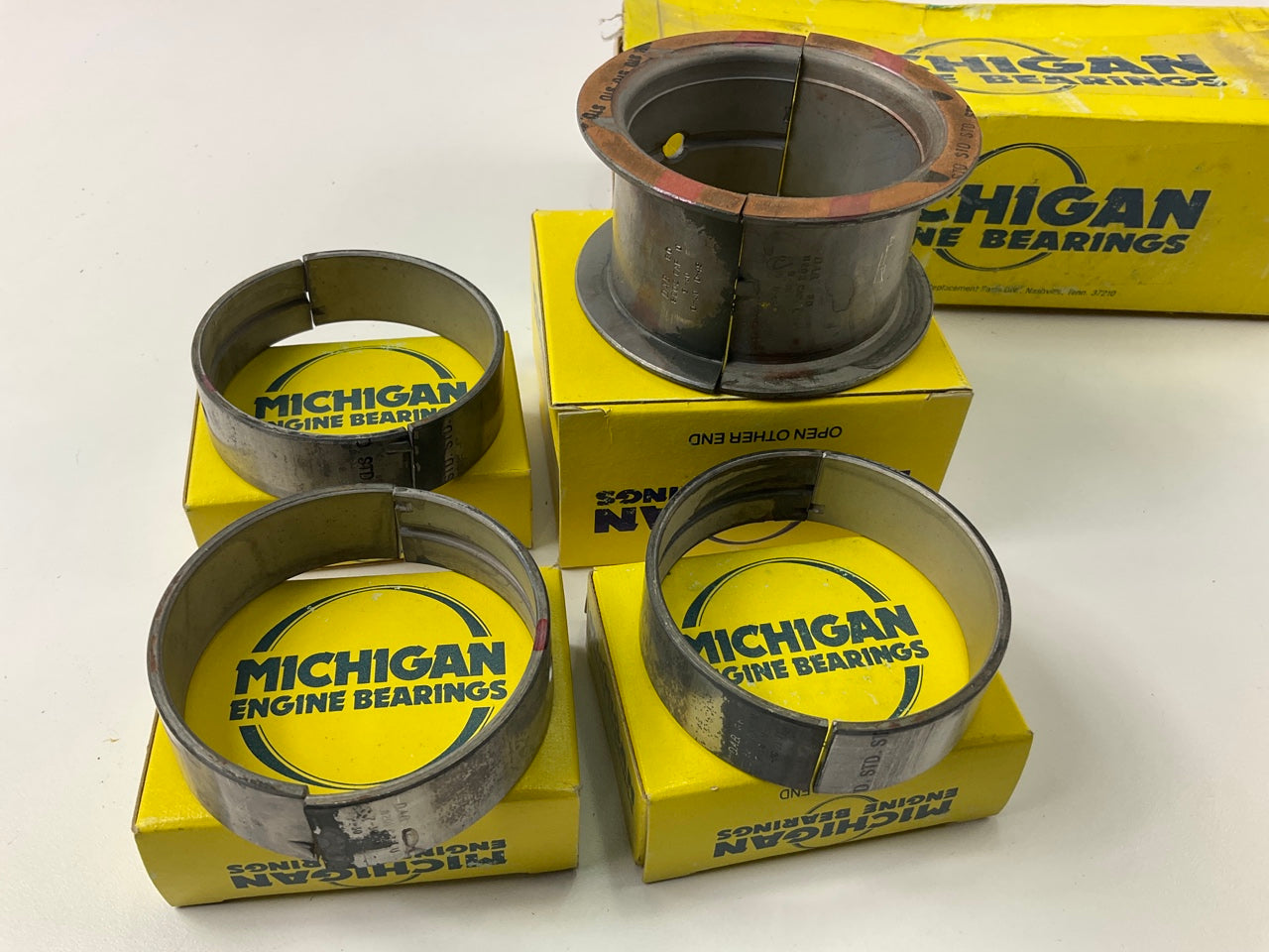 Michigan 2200P Engine Main Bearings - Standard 1978-2007 GM 3.3L 3.8L 4.3L-V6