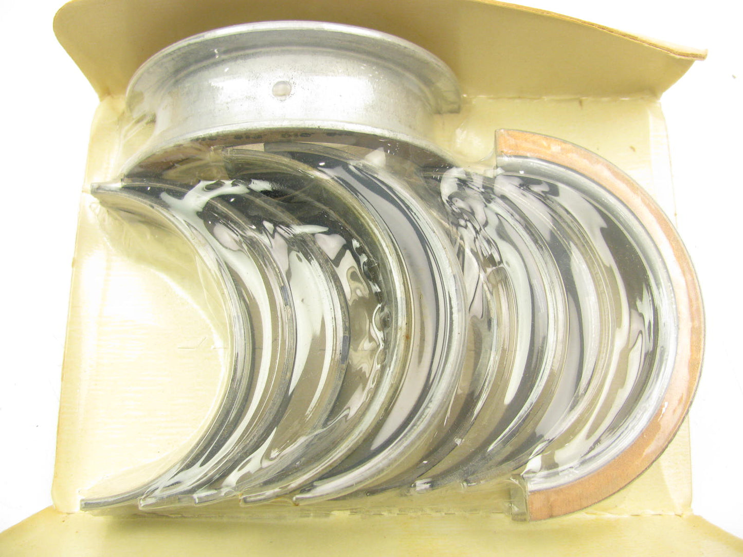 Michigan R1040P-010 Engine Main Bearings .010'' 1959-1979 Pontiac 326 350 389 400