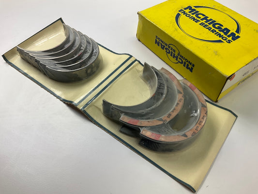 Michigan R1664K Engine Main Bearings - Standard 1967-1976 Buick 400 430 455 V8