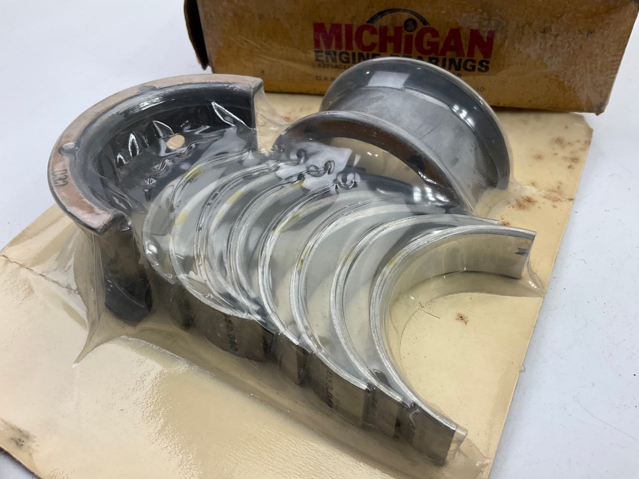 Michigan R1926TK 0.030'' Size Main Bearings - SBC Small Block Chevy 400 V8