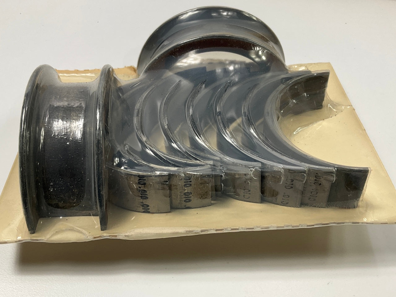 Michigan R1927P-010 Main Bearings .010'' 1966-1972 AMC 287 290 304 343 360 390