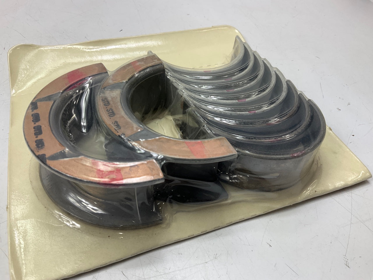 Michigan R1979P Main Bearings - Standard For 1969-1997 Ford 351W 351M 400-V8