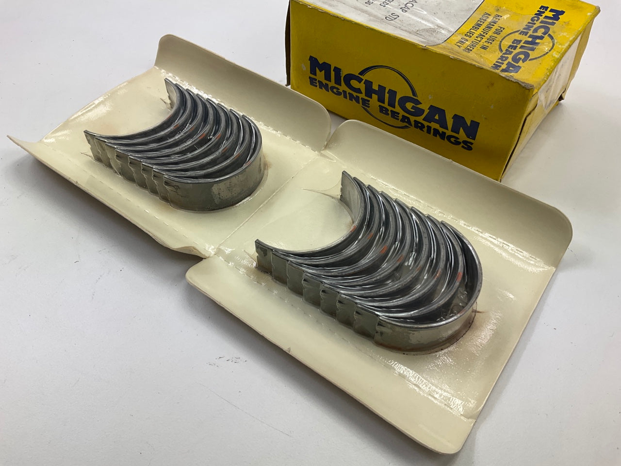 Michigan R7500ACAP Connecting Rod Bearings - Standard 1975-1980 Pontiac 350-V8