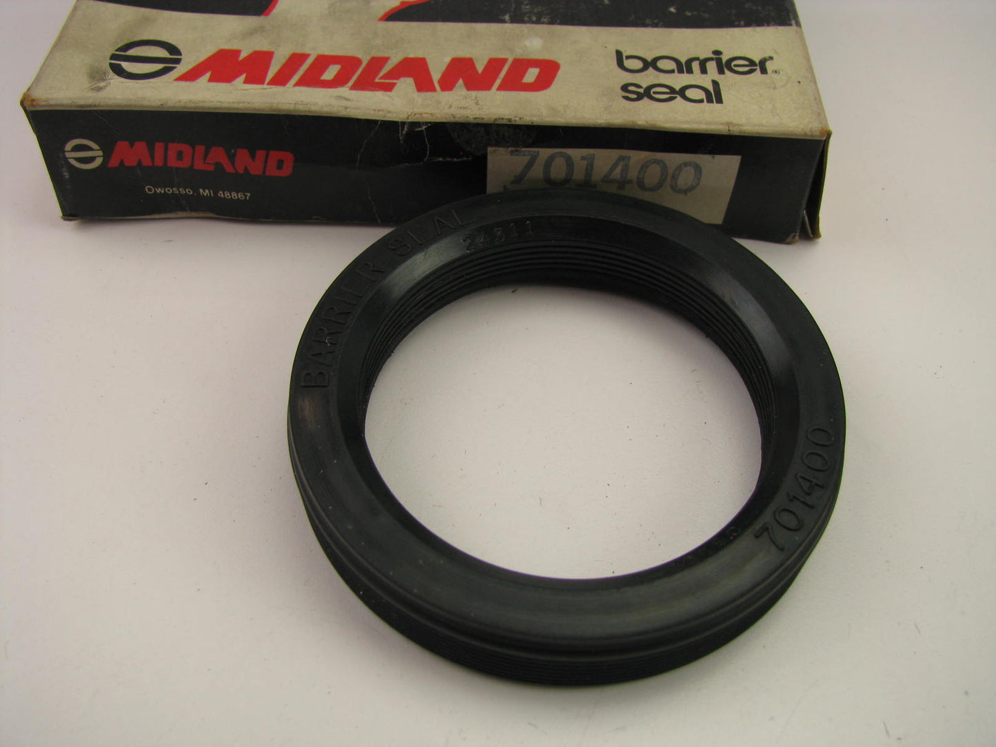 Midland 701400 Wheel Seal - 3.88'' OD X 2.875'' ID X 0.414'' Wide