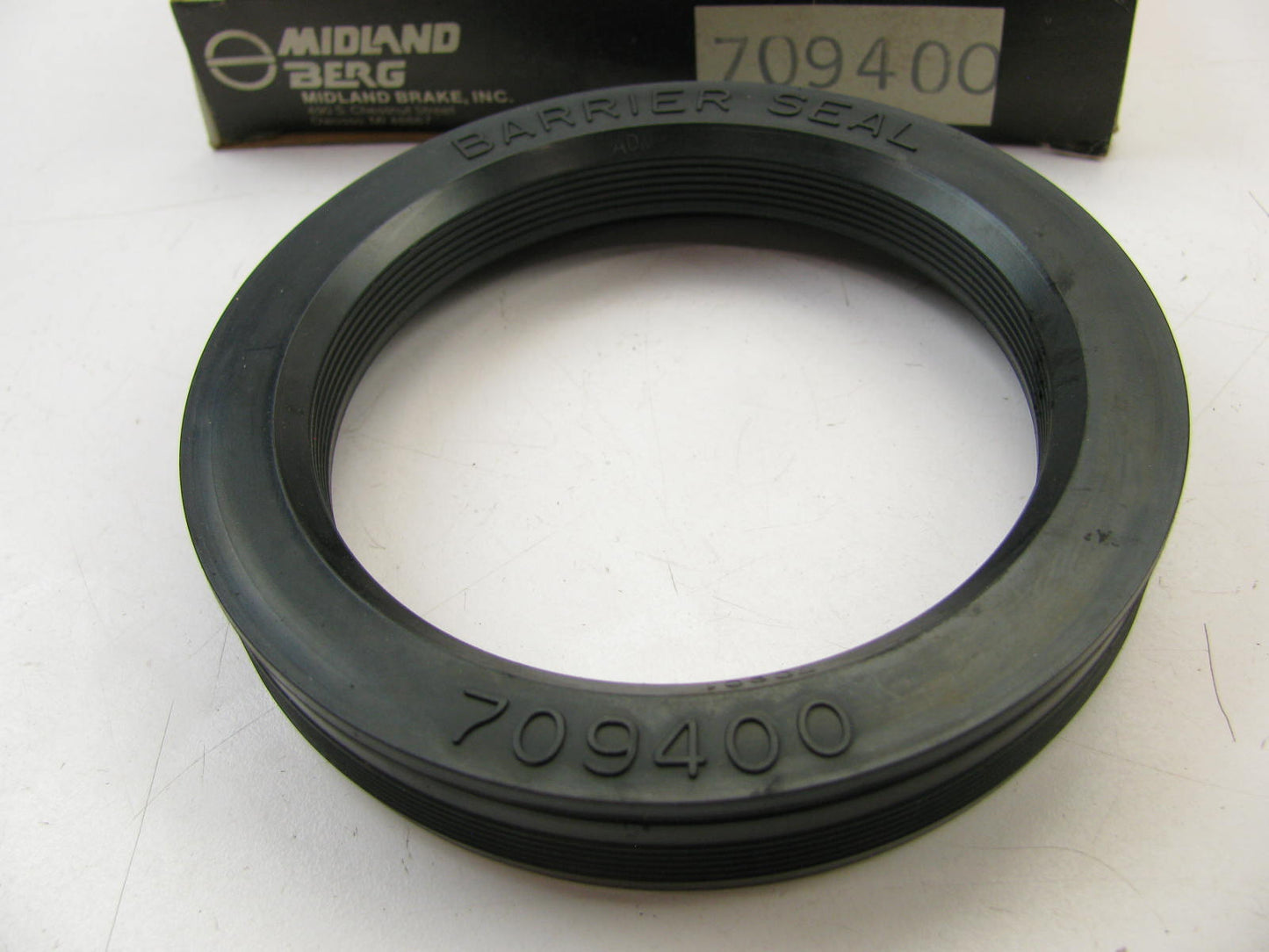 Midland 709400 Front Wheel Seal - 4.823'' OD X 3.625'' ID X 0.921'' Wide
