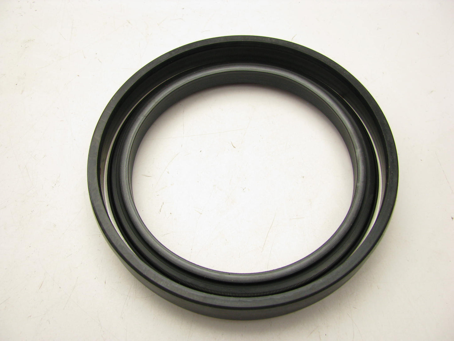 (2) Midland 749400 Wheel Oil Seals - 5.756'' OD X 4.375'' ID X 1.016'' Wide