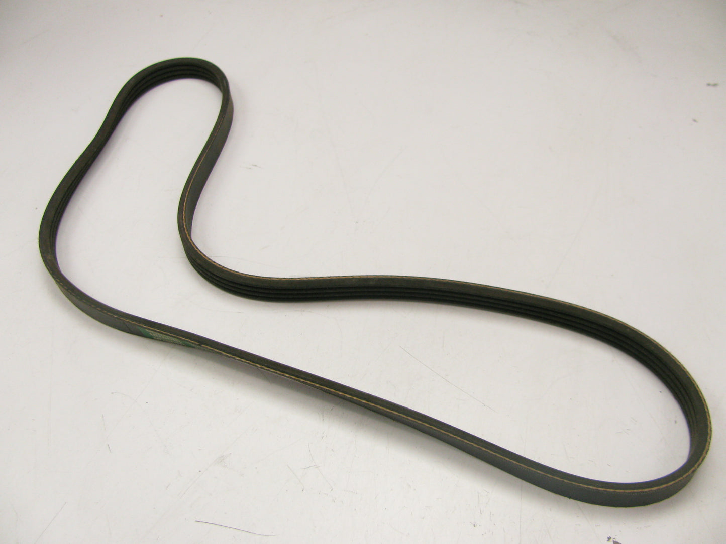Mighty 4K410 Serpentine Belt - 0.56'' X 41.50'' - 4 Ribs
