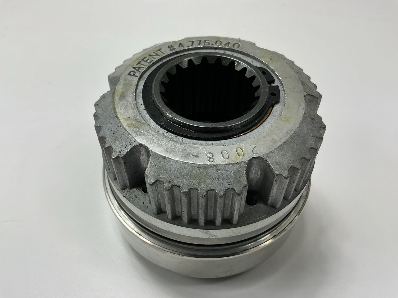 Mile Marker 104 Premium Manual Locking Hub Set