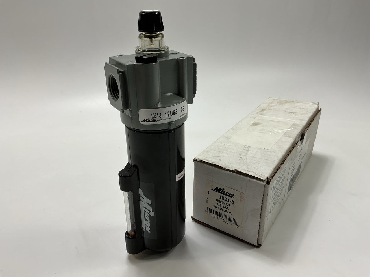 Milton 1031-8 Lubricator 1/2'' NPT 9 Oz Bowl Pneumatic Tool Inline Oiler