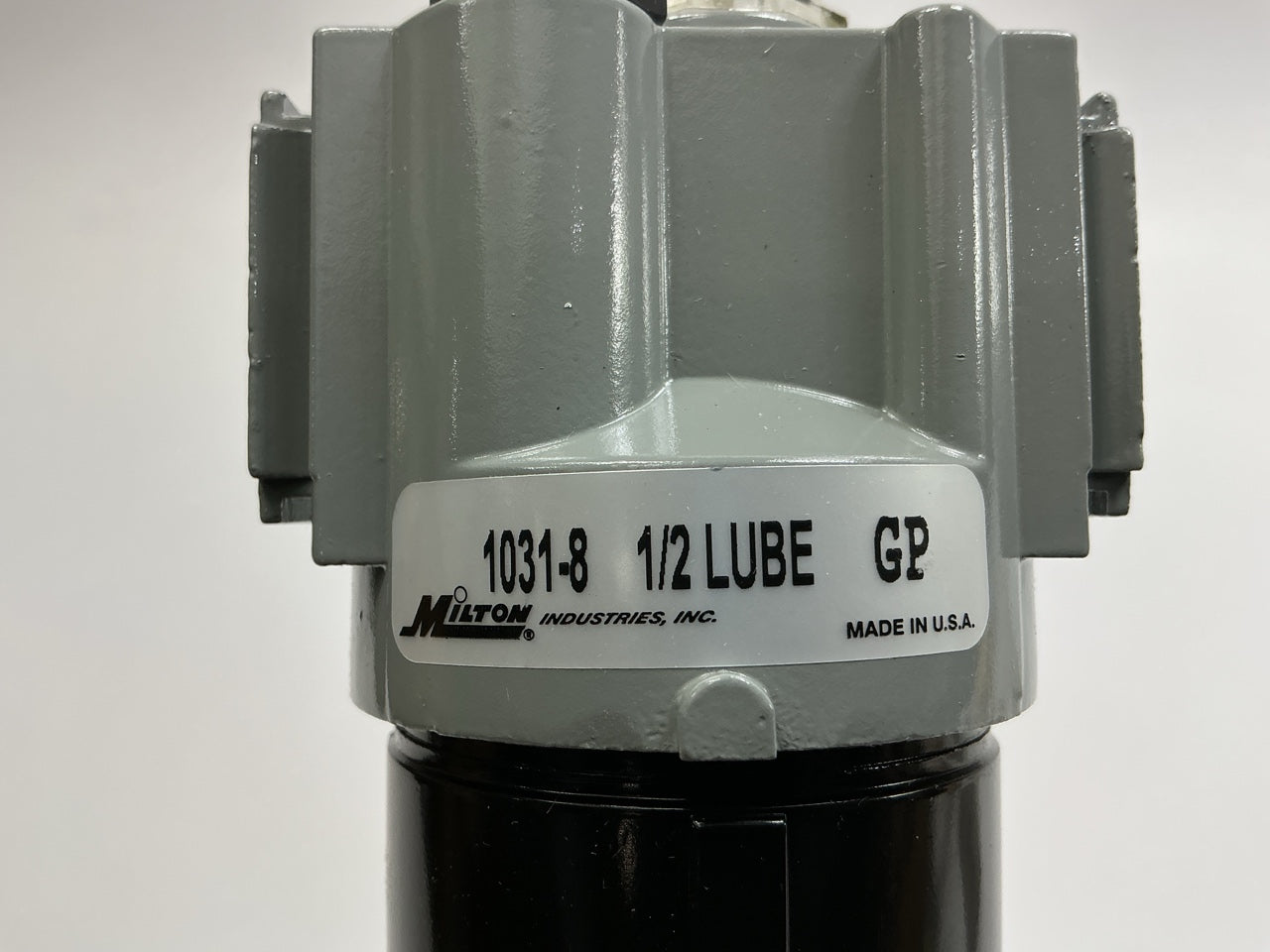 Milton 1031-8 Lubricator 1/2'' NPT 9 Oz Bowl Pneumatic Tool Inline Oiler
