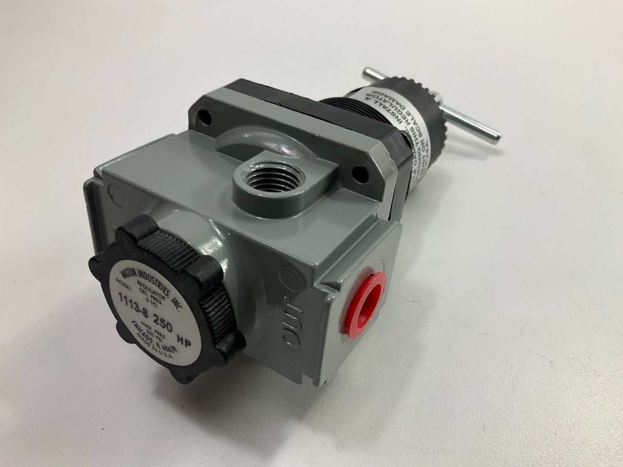 Milton 1113-8 Air Regulator 1/4'' NPT, 10-250 PSI