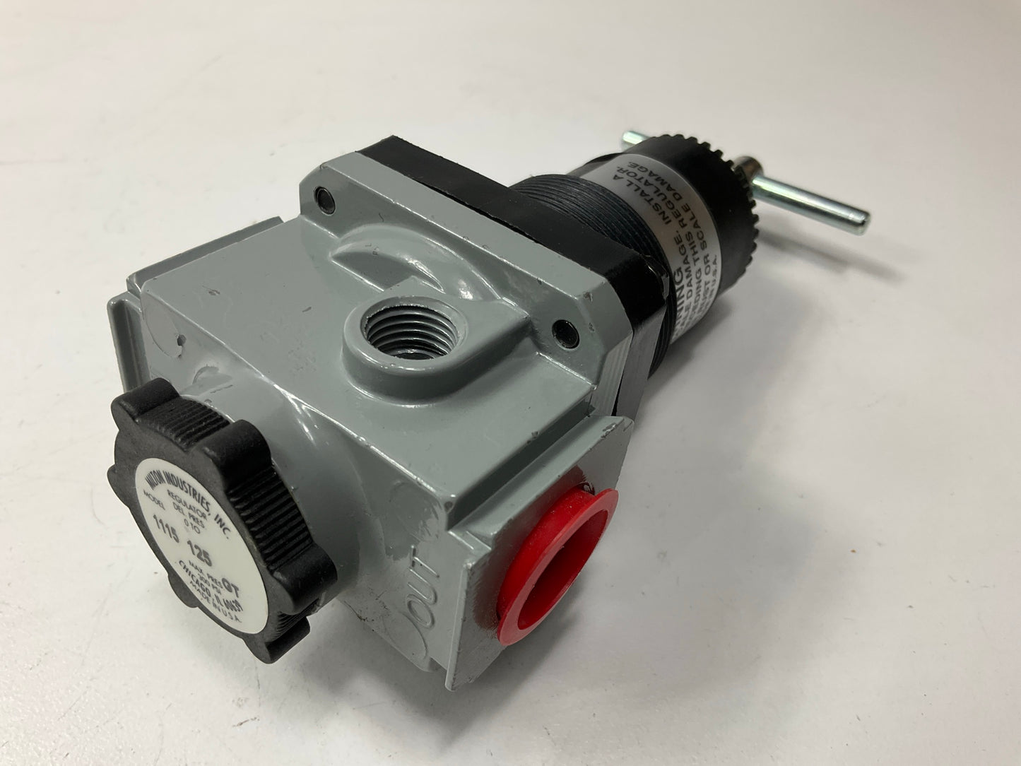 Milton 1115 1/2'' NPT Air Regulator, 0-125 PSI,  Max 300 PSI