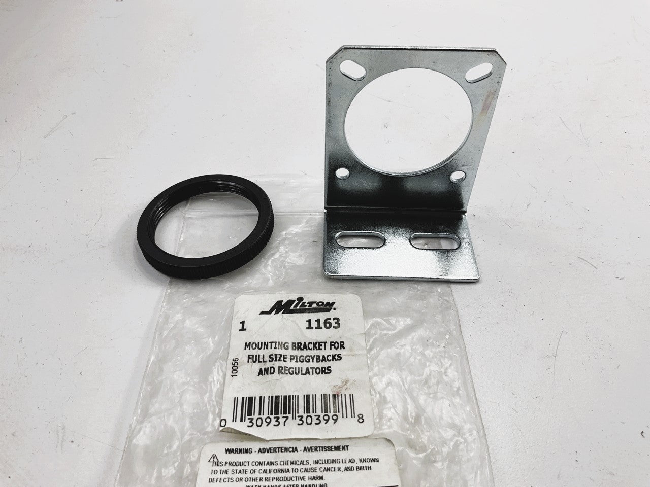 Milton 1163 Piggyback And Air Regulator Mounting Mount Bracket
