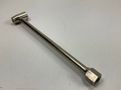 Milton 1472 1/4'' FNPT Dual Foot Air Chuck