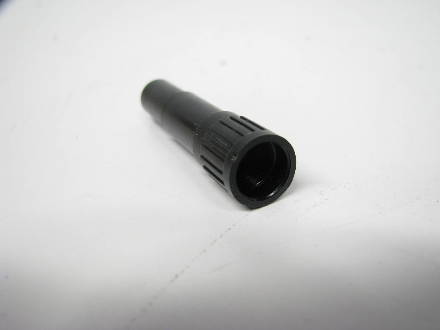 Milton 452 1-1/4'' Plastic Valve Extension -  BOX OF 50