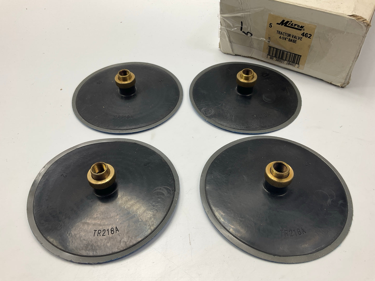 (4) Milton 462 Tractor Valve, TR218-A,  4-1/4'' Base
