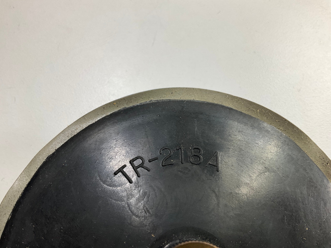 (5) Milton 462 Tractor Valve, TR218-A,  4-1/4'' Base
