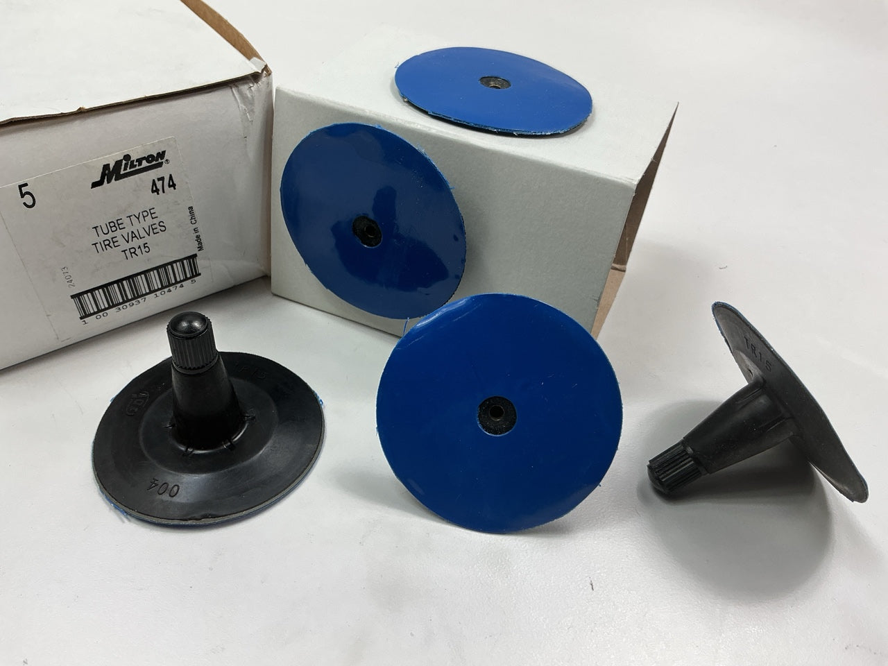 (4) Milton 474 1-3/8 Patch Tube Type Tire Valve Patch TR15, Apply Hot Or Cold