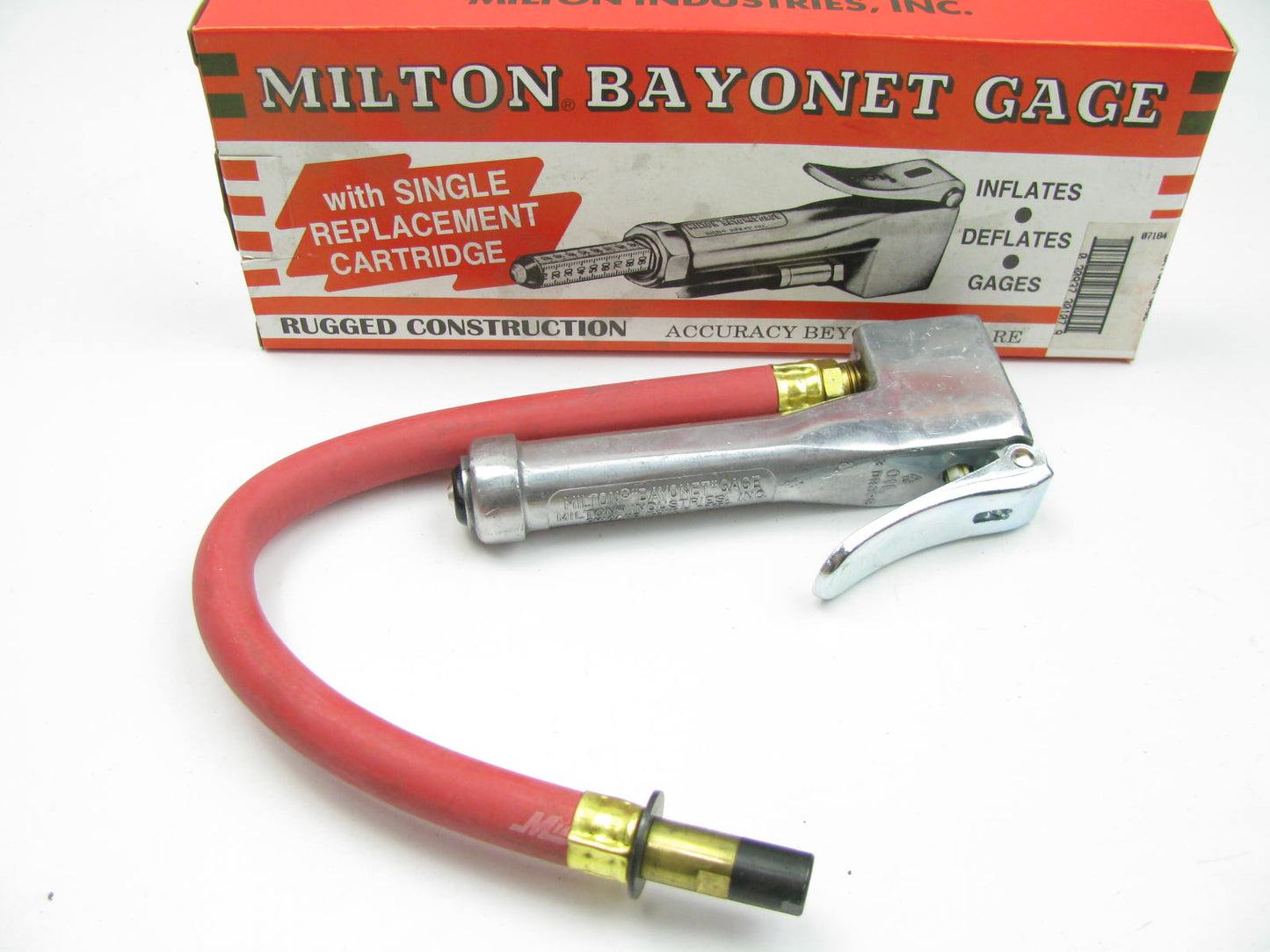 Milton 520 Bayonet Tire Inflator Gauge - Straight Air Chuck Head, 120 Max PSI