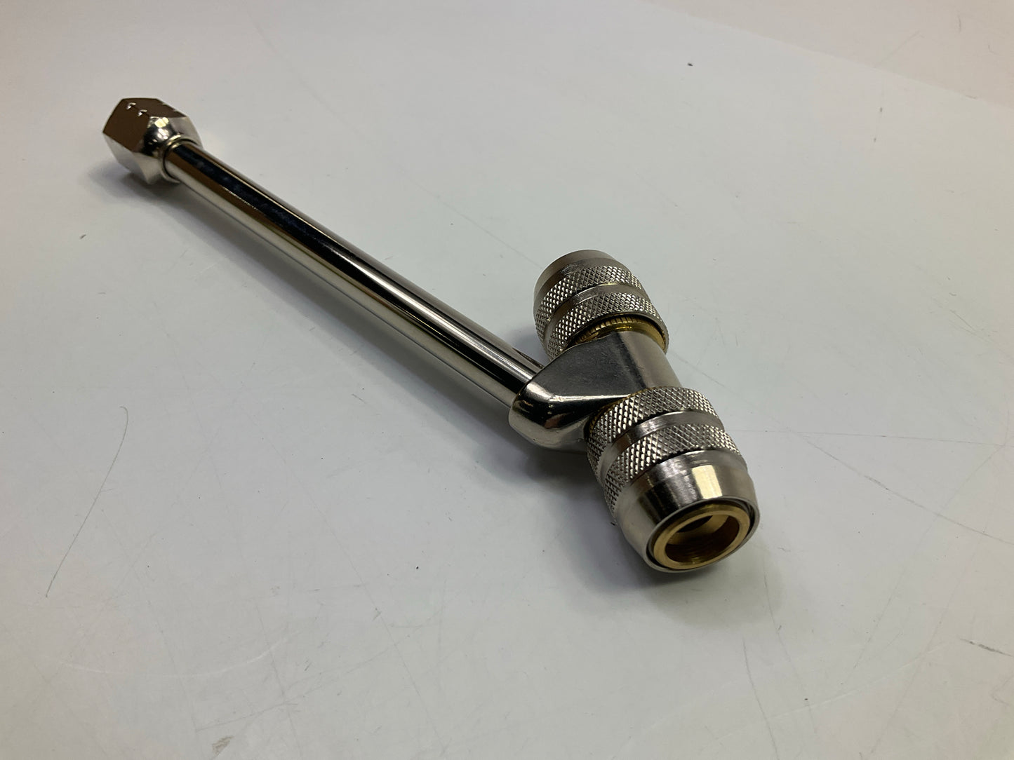 Milton 550-1S Straight Dual Head Lock-On Truck Air Chuck Extension