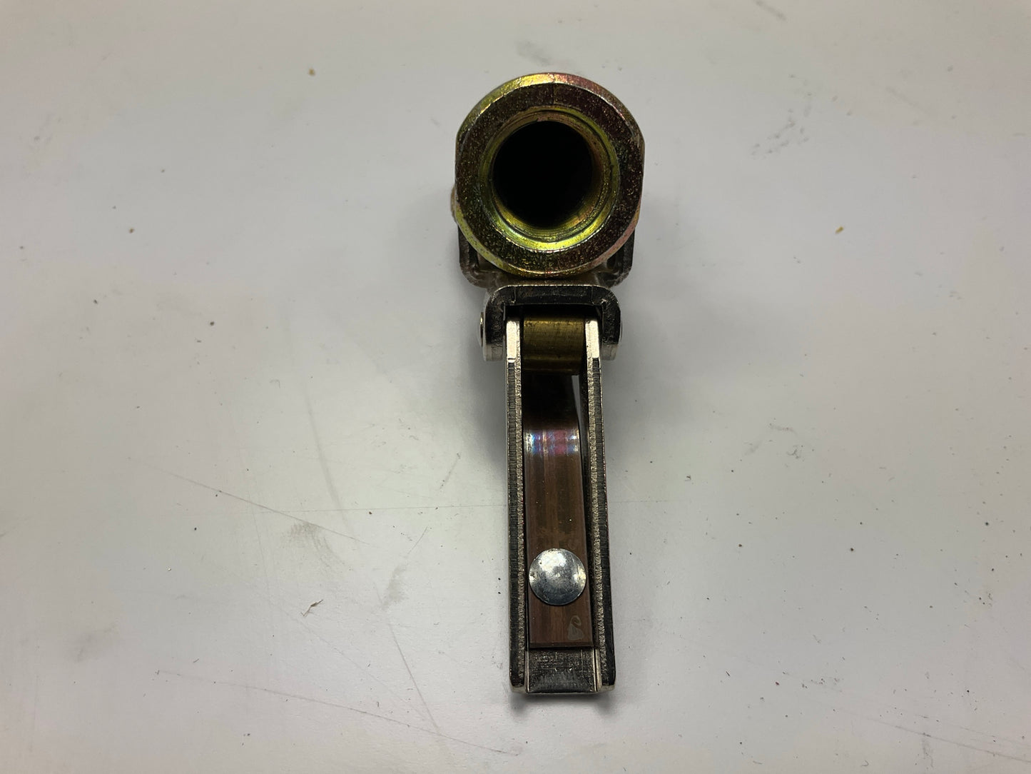 Milton 598 1/4'' FNPT Tire Machine Grip Chuck - Box Of 7