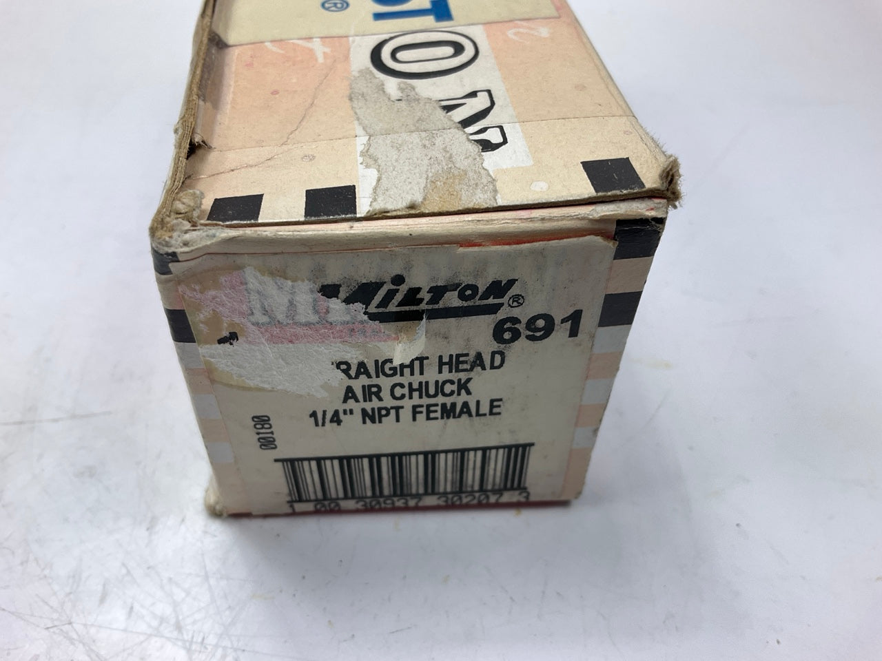 Milton 691 1/4'' FNPT Straight Head Air Chuck - Pack Of (3)