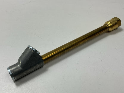 Milton S693 1/4'' Straight Foot Dual Head 6.5'' Long Air Chuck