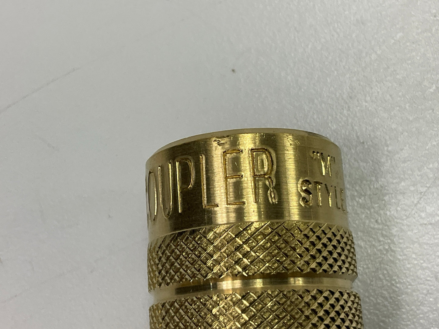 (10) Milton 715 1/4'' FPT M-Style Coupler, Female NPT, USA