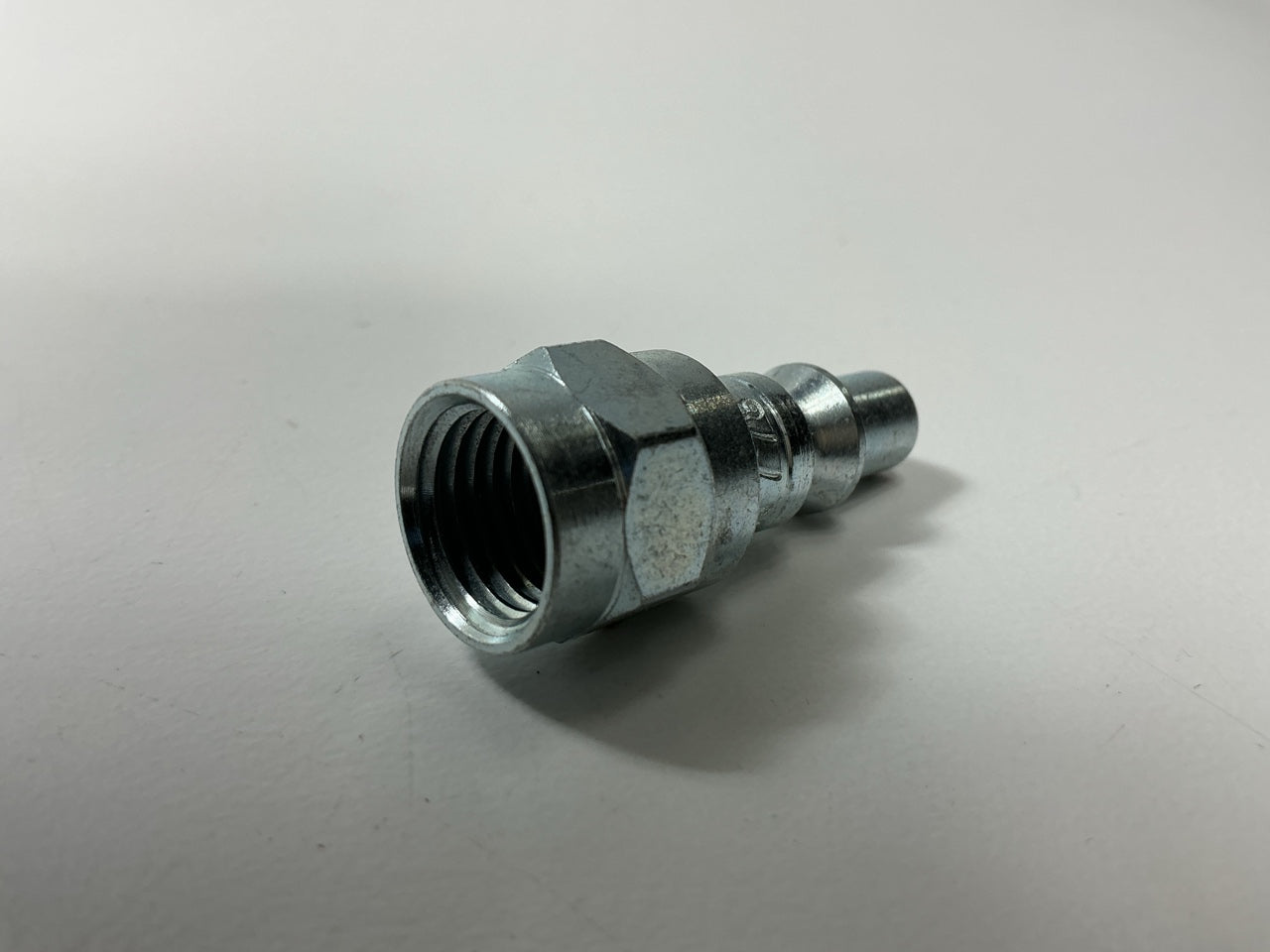 Milton 778 1/4'' FNPT A-Style Plug, Pack Of 10