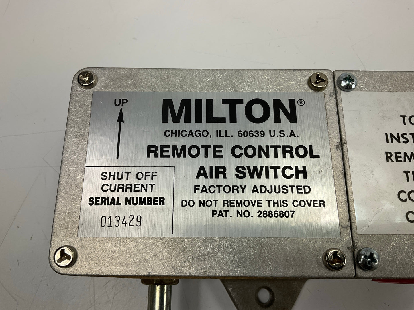 Milton 825 Remote Control Air Switch Signal Bell-Chime, Remote Location Switch