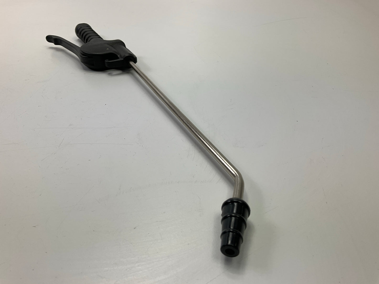 Milton S177 1/4'' NPT Pistol Grip Air Blow Gun With 11'' Bent Nozzle