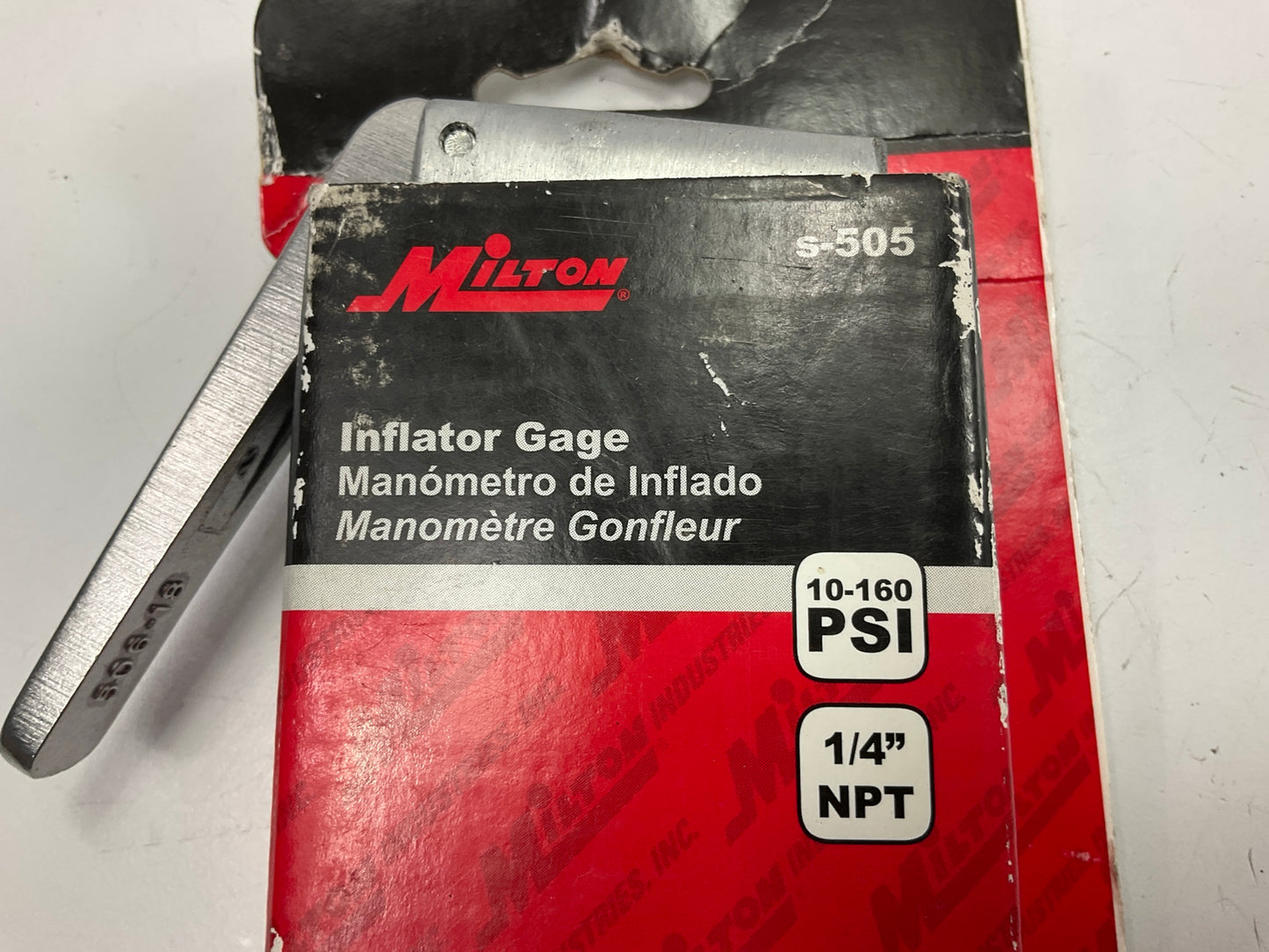 Milton S505 Tire Inflator Gauge With Ball Foot Chuck 10 To 160 PSI, Made In USA