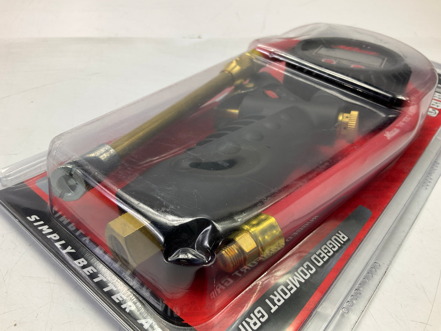 Milton S-576D Digital Inflator Gauge With Dual Head Chuck