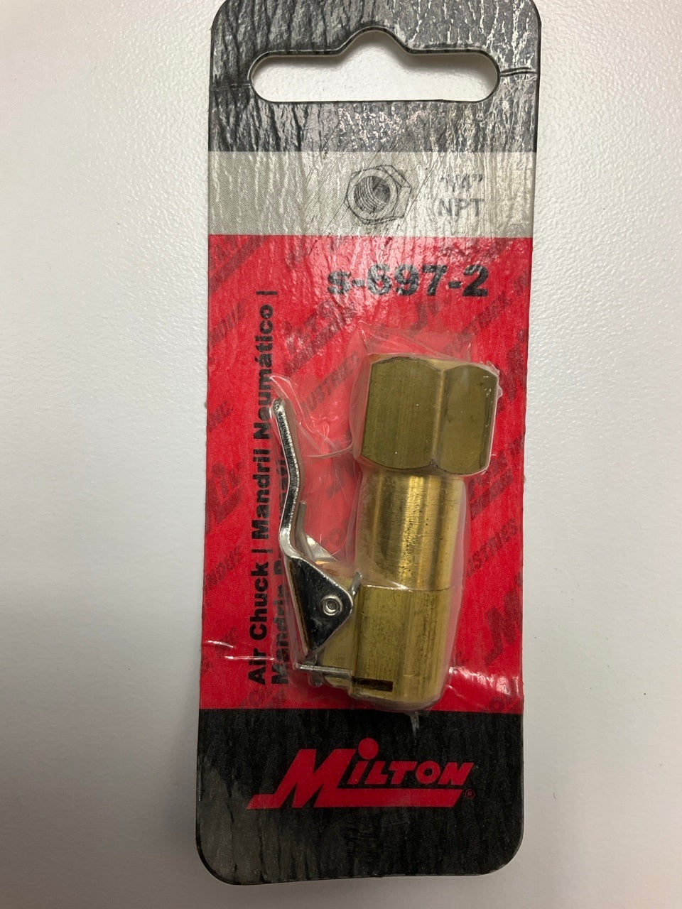 Milton S697-2 Chuck Clip 1/4'' FNPT Euro Style Air Chuck Clip