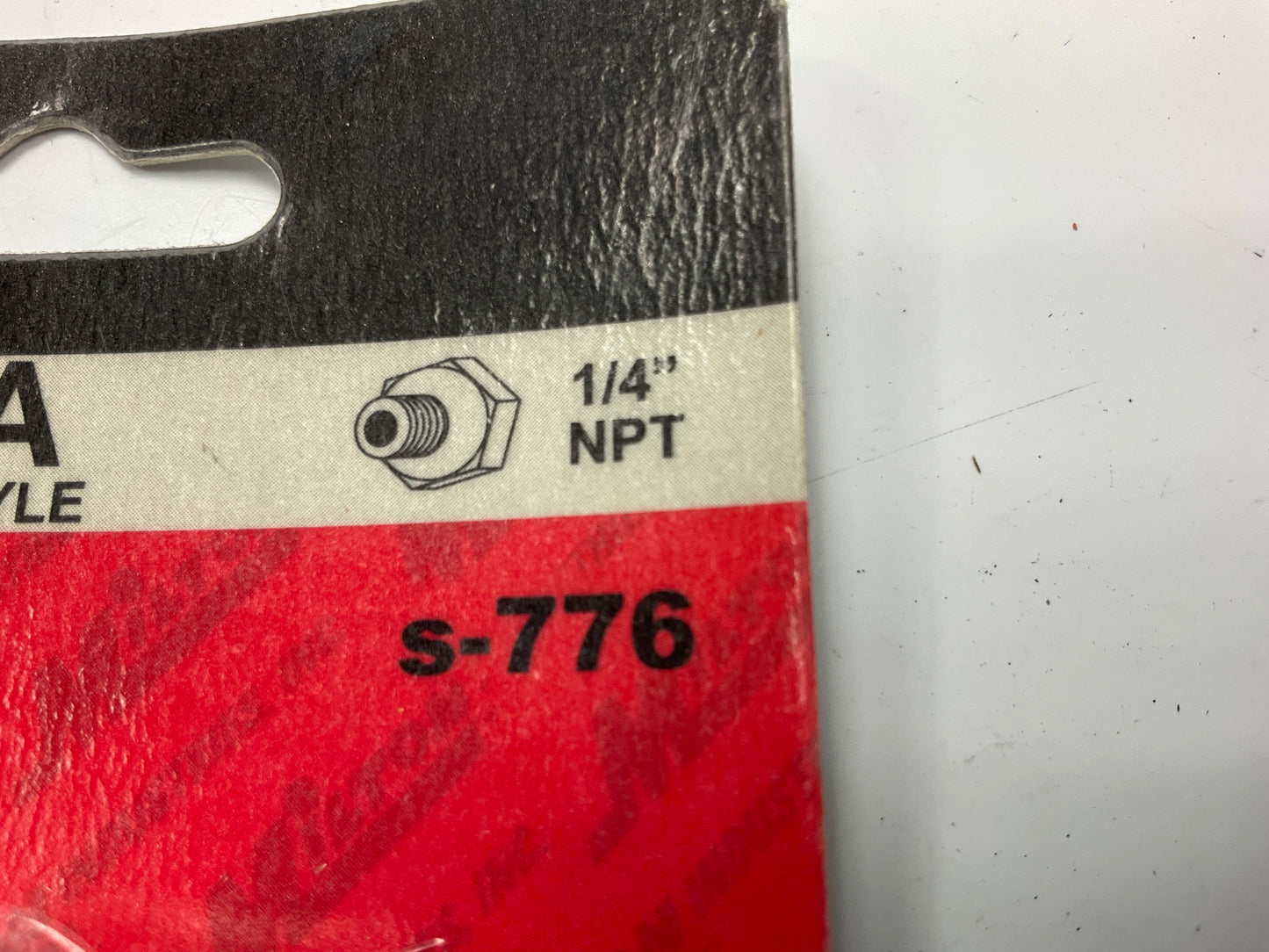 Milton S-776 1/4'' MNPT Male Coupler, A Style, 1/4'' Basic Flow Size