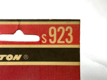 Milton S-923 Straight Passenger Car Tire Gauge 5-50 P.S.I.